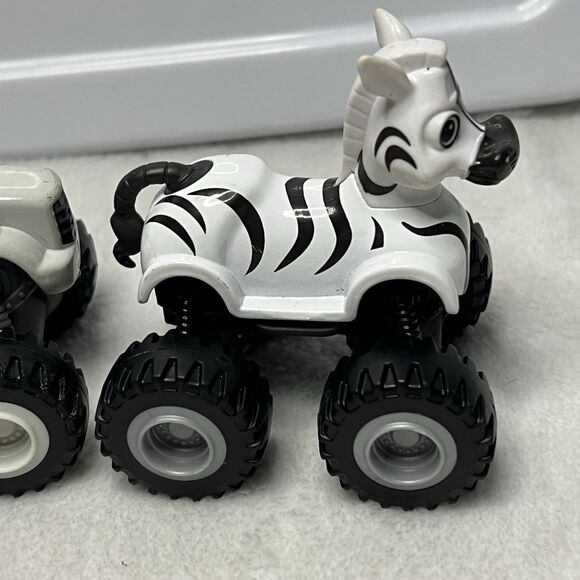 Blaze and the Monster Machines Diecast Animal Truck Lot Gasquatch Bighorn Zebra - Picture 13 of 14
